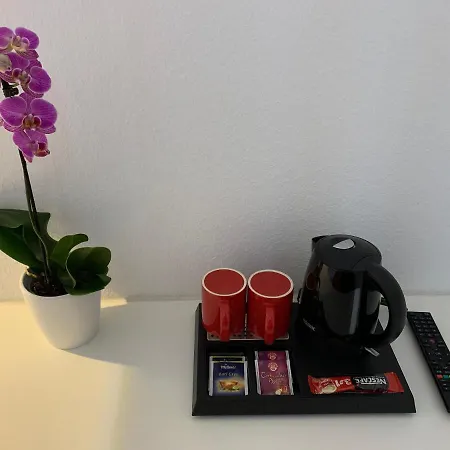 Hotel B54 Center 3*