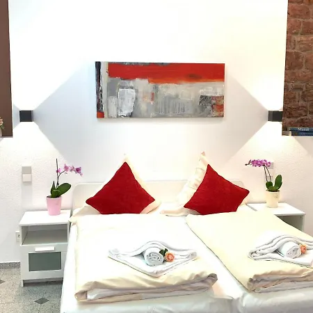 Hotel B54 Center